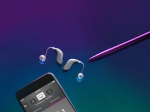 Oticon_Opn_S_Still_Life_miniRITE_iPhone_8_MG_130201